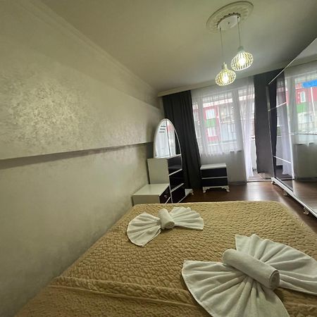 Apartament บาทูมิ ภายนอก รูปภาพ